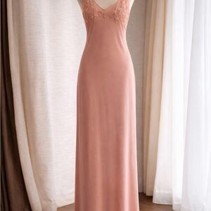 Vintage Neiman Marcus Lace-Trimmed Nightgown